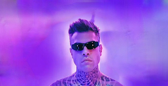 2/8 Fedez Dj Set fa scatenare la Praja - Gallipoli (Lecce)